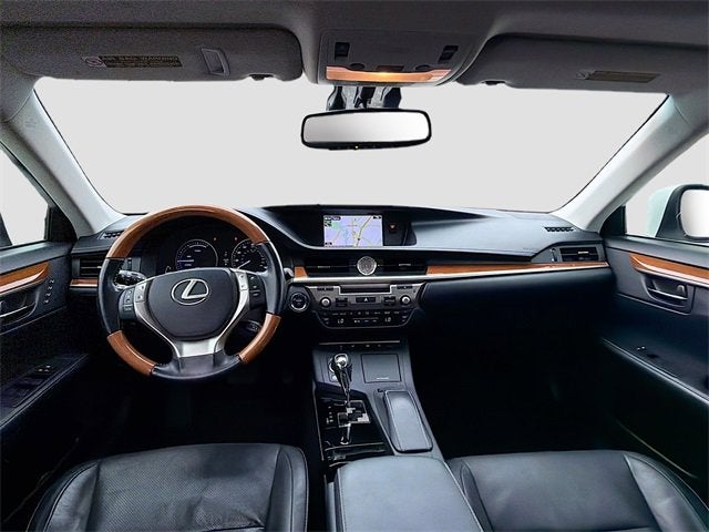 2015 Lexus ES 300h Hybrid