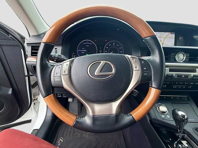 2015 Lexus ES 300h Hybrid