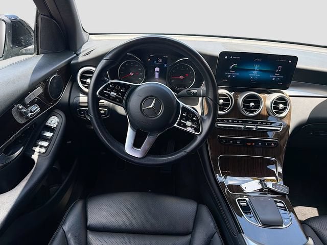 2020 Mercedes-Benz GLC 300 GLC 300