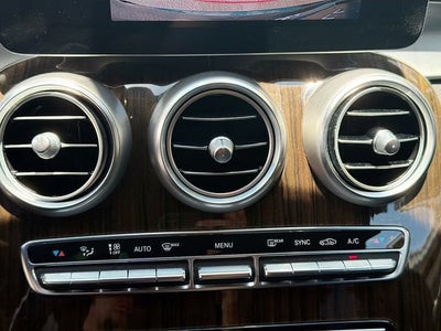 2020 Mercedes-Benz GLC 300 GLC 300