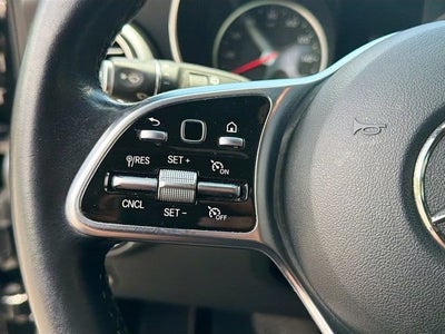 2020 Mercedes-Benz GLC 300 GLC 300