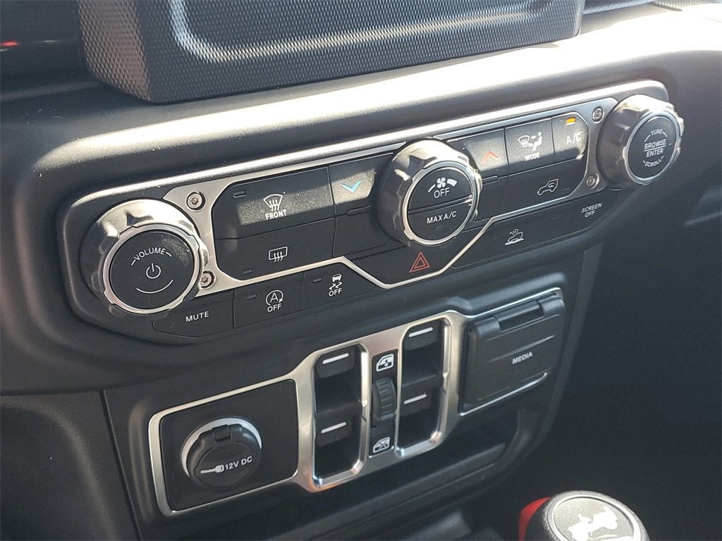 2023 Jeep Wrangler Sport Altitude