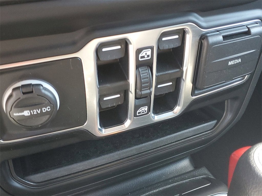 2023 Jeep Wrangler Sport Altitude