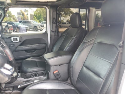 2020 Jeep Wrangler Unlimited Sahara Altitude 4x4