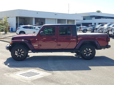 2021 Jeep Gladiator Overland