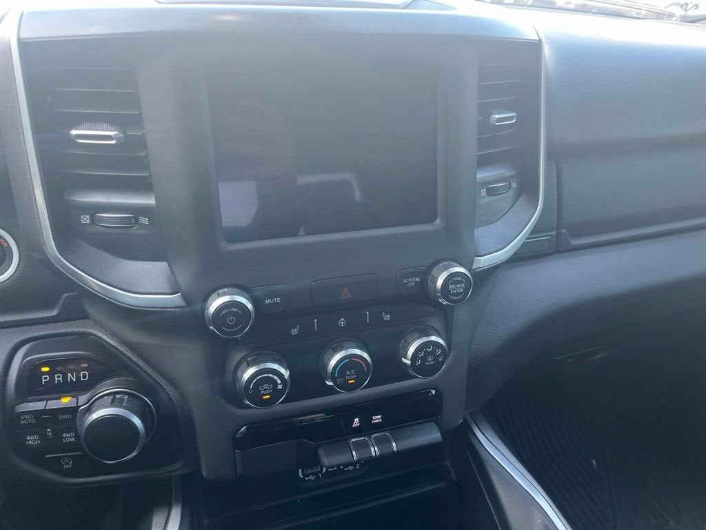 2023 RAM 1500 Big Horn Crew Cab 4x4 5'7" Box