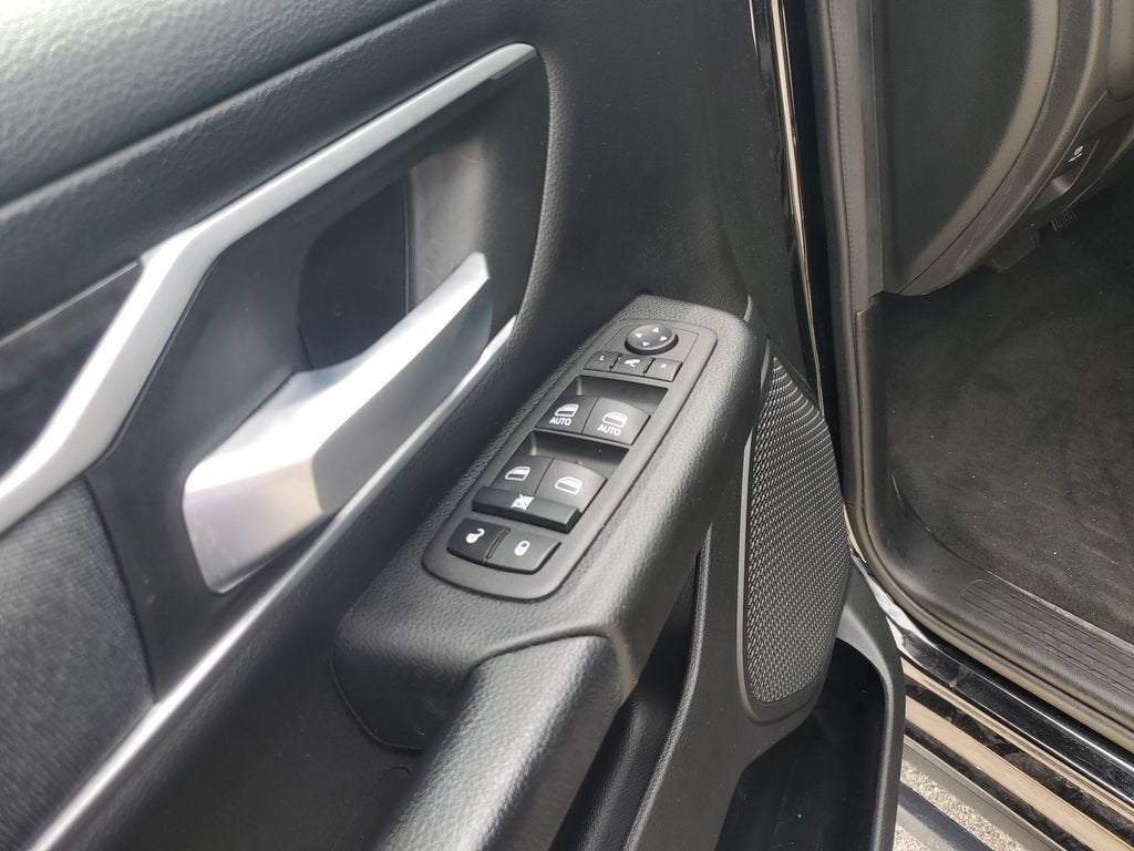 2023 RAM 1500 Big Horn Crew Cab 4x4 5'7" Box