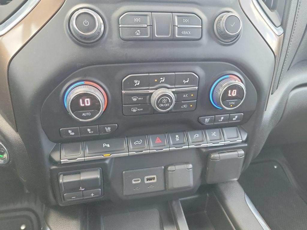 2021 Chevrolet Silverado 1500 High Country