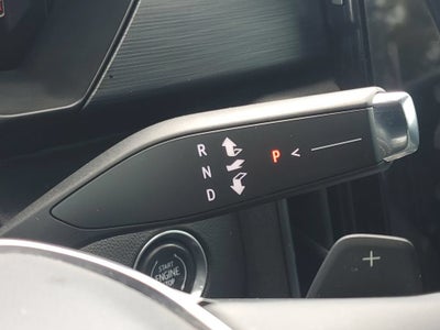 2025 GMC Acadia AT4