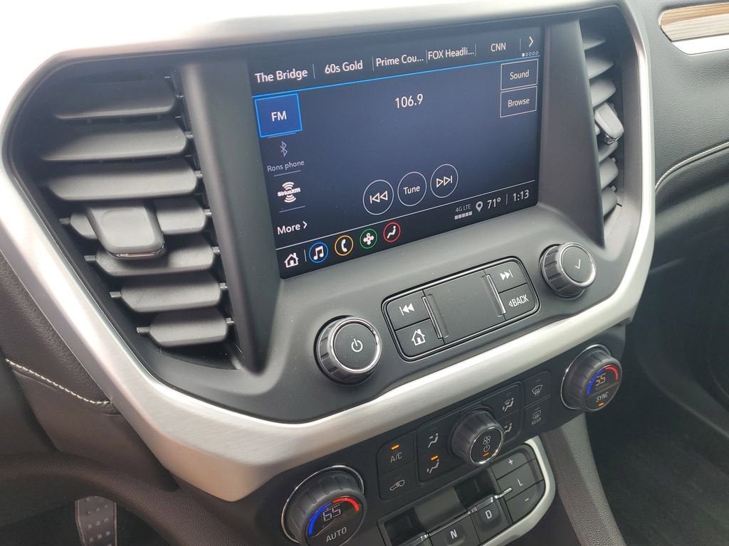 2021 GMC Acadia SLE