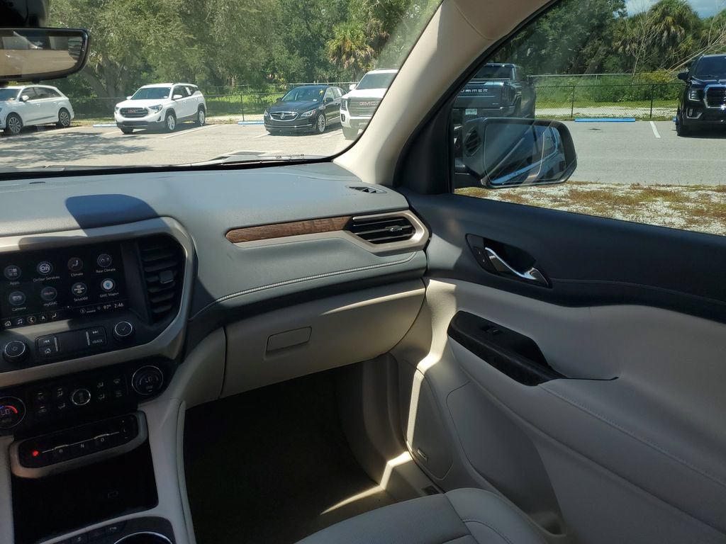 2021 GMC Acadia Denali