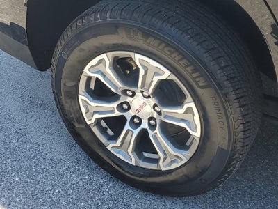 2024 GMC Yukon SLE