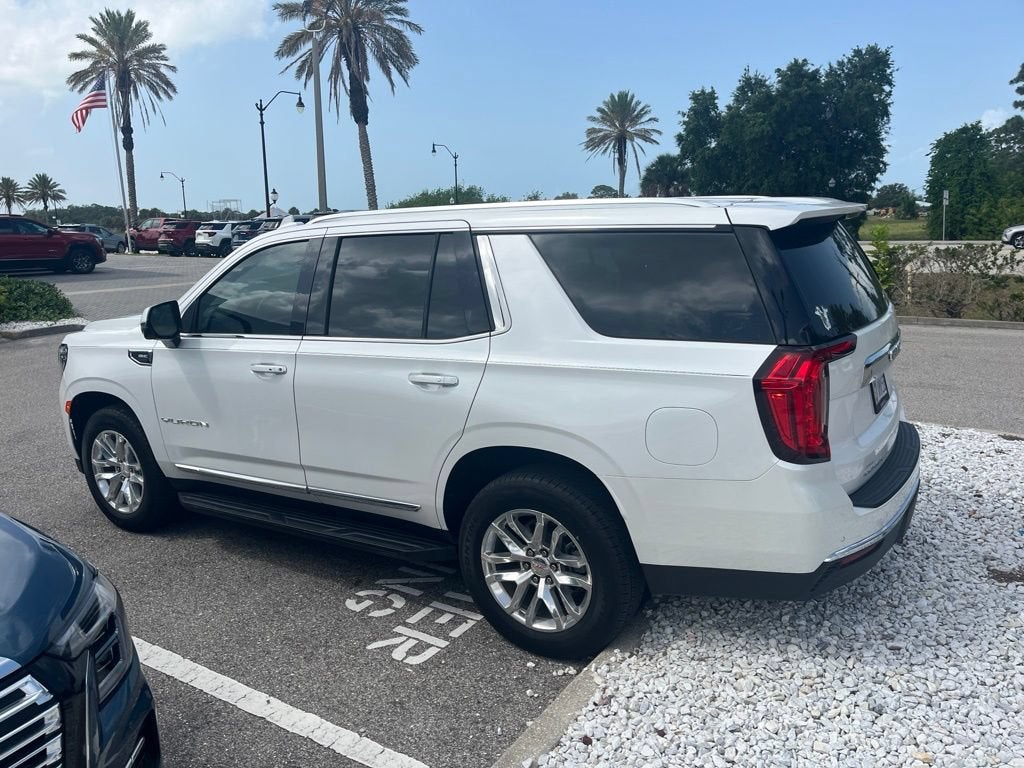 2023 GMC Yukon SLT