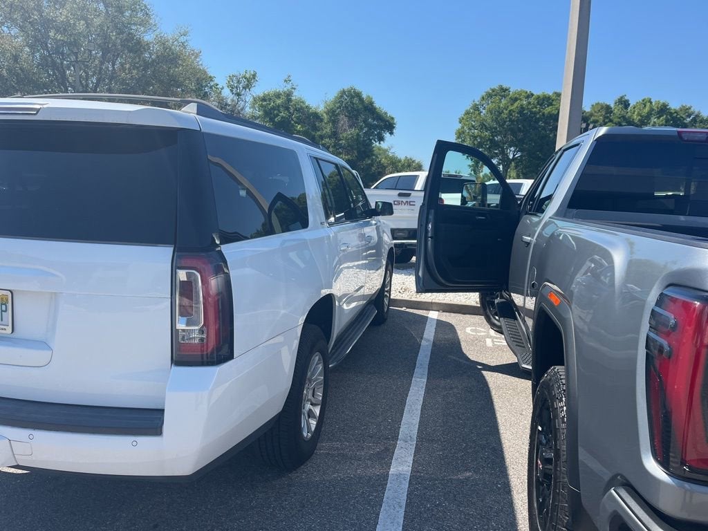 2019 GMC Yukon XL SLT