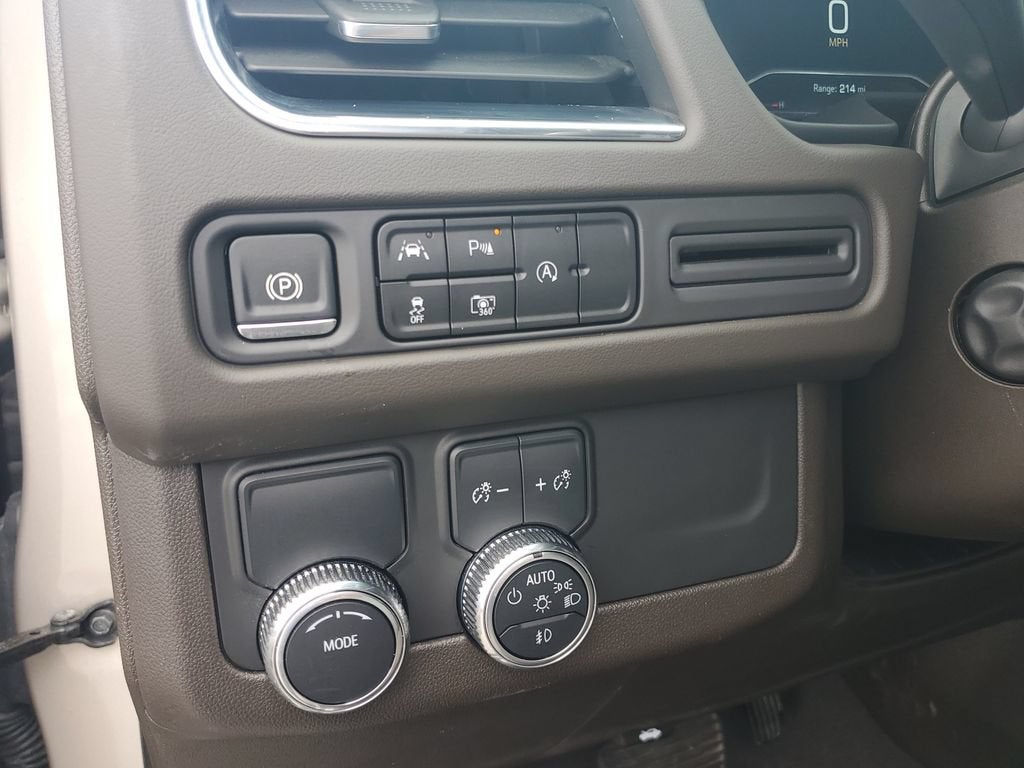 2024 GMC Yukon XL SLT