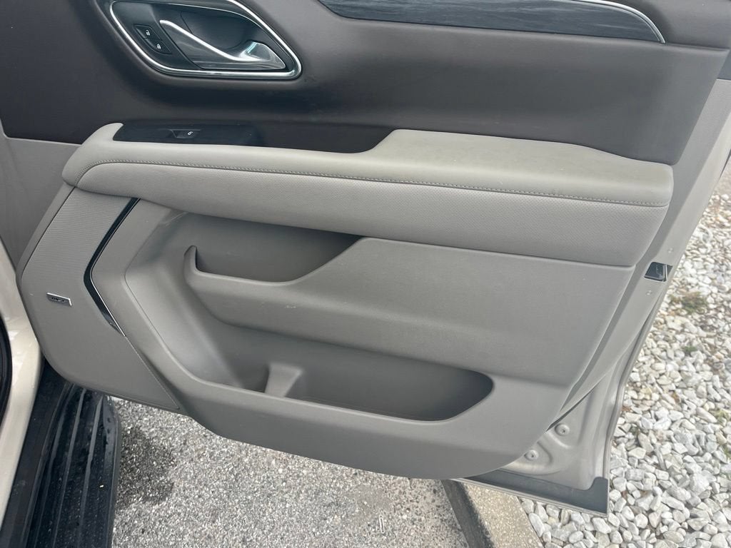 2024 GMC Yukon XL SLT