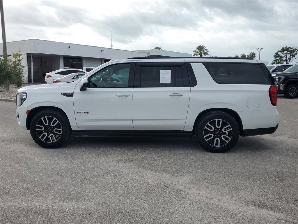 2021 GMC Yukon XL AT4