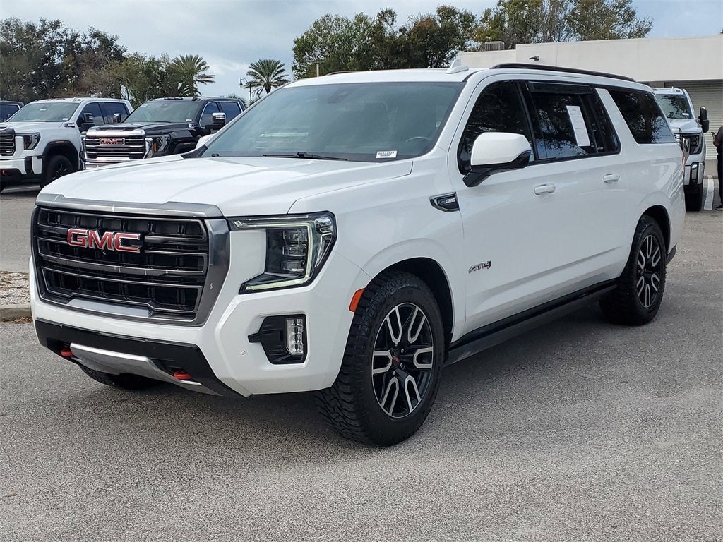 2021 GMC Yukon XL AT4