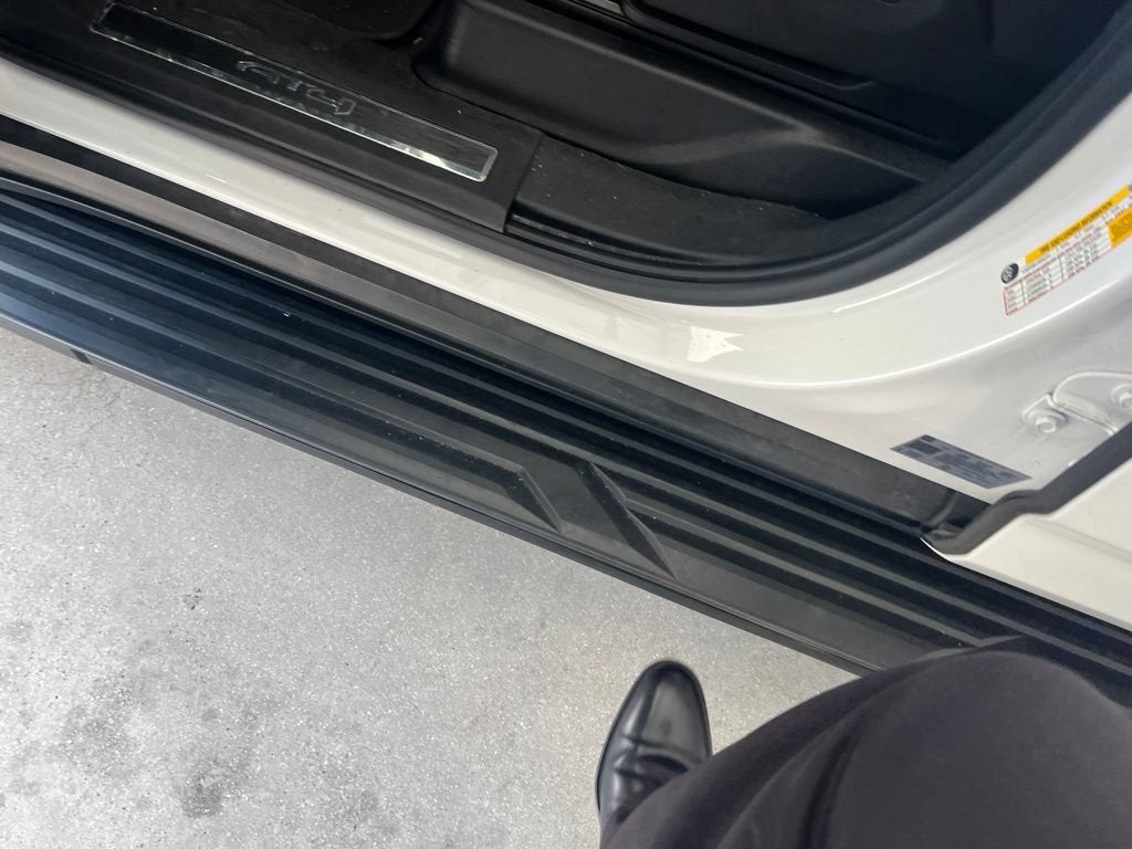 2022 GMC Yukon XL AT4
