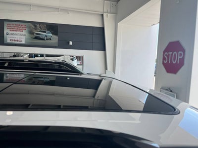2022 GMC Yukon XL AT4