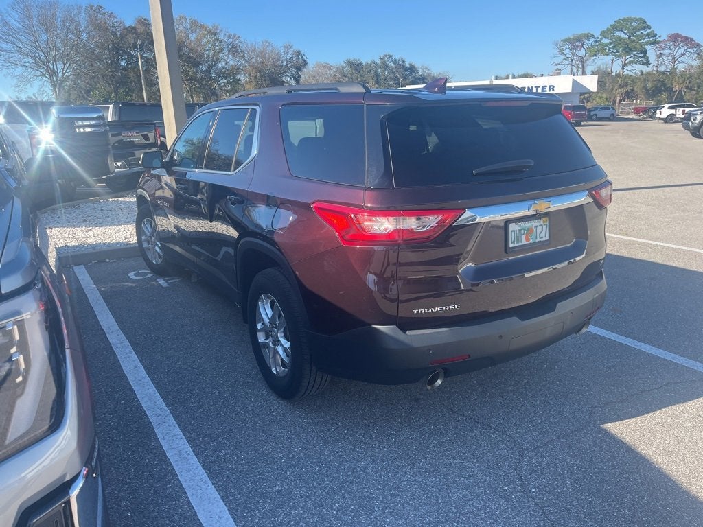 2021 Chevrolet Traverse LT Cloth