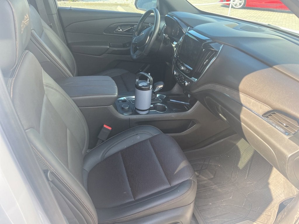 2023 Chevrolet Traverse High Country