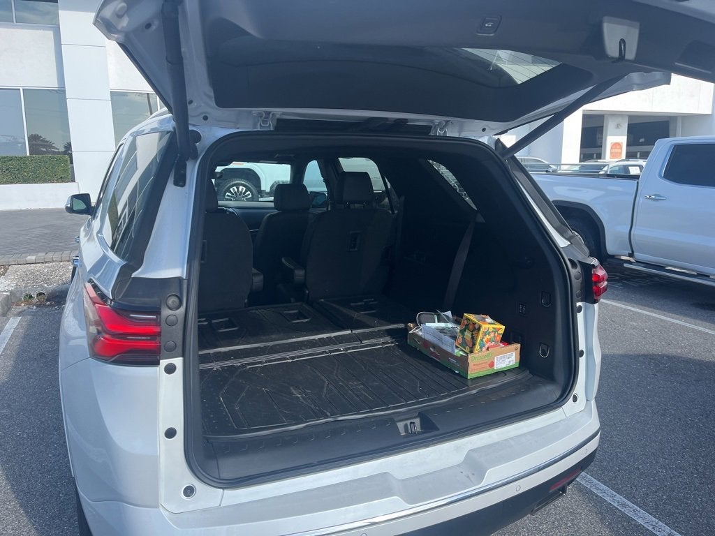 2023 Chevrolet Traverse High Country