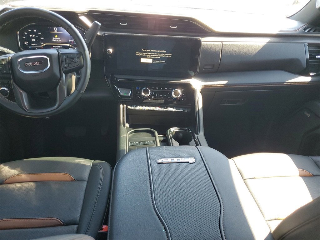 2025 GMC Sierra 3500 HD AT4