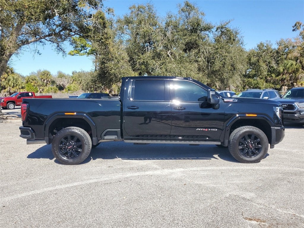 2025 GMC Sierra 3500 HD AT4