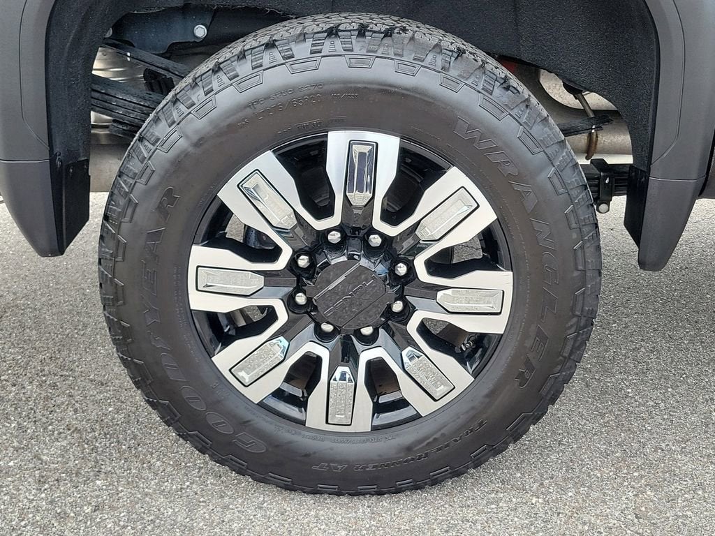 2025 GMC Sierra 3500 HD Denali