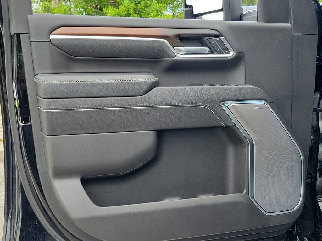 2025 GMC Sierra 3500 HD Denali