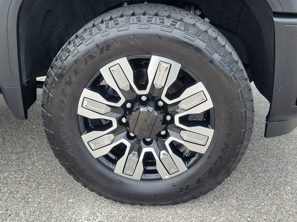 2025 GMC Sierra 3500 HD Denali
