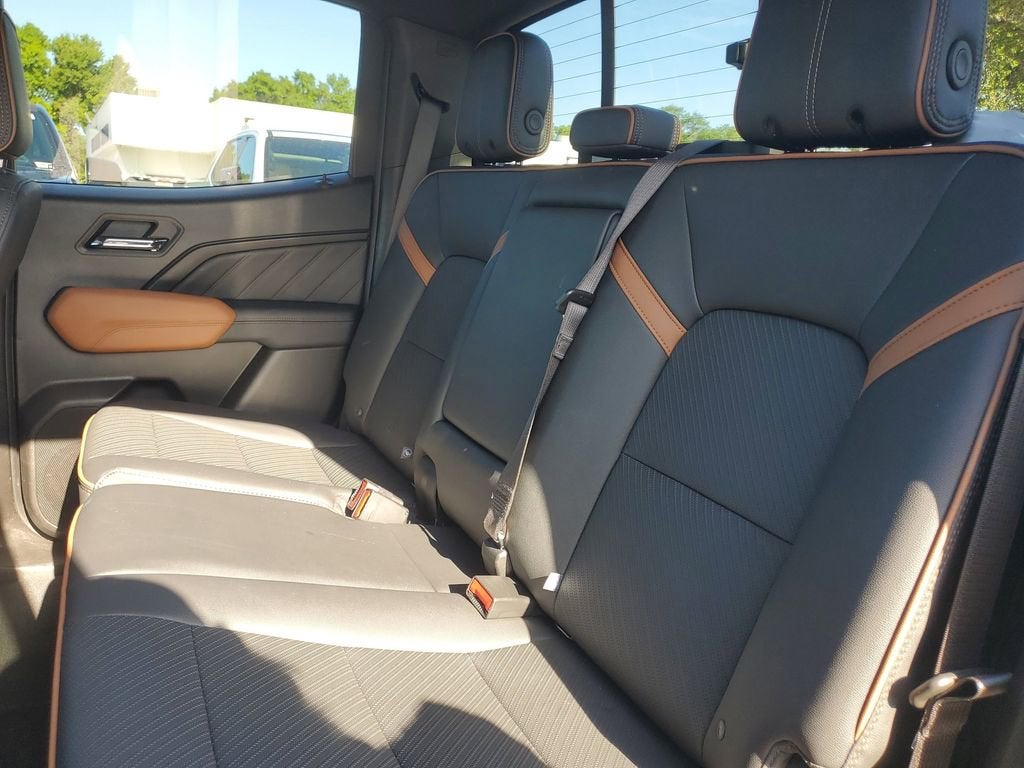 2025 GMC Canyon AT4
