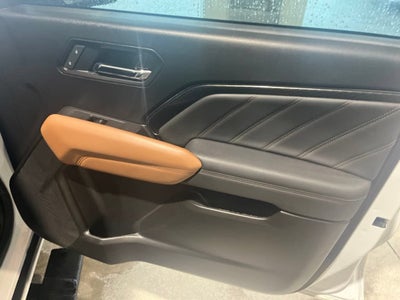 2025 GMC Canyon AT4