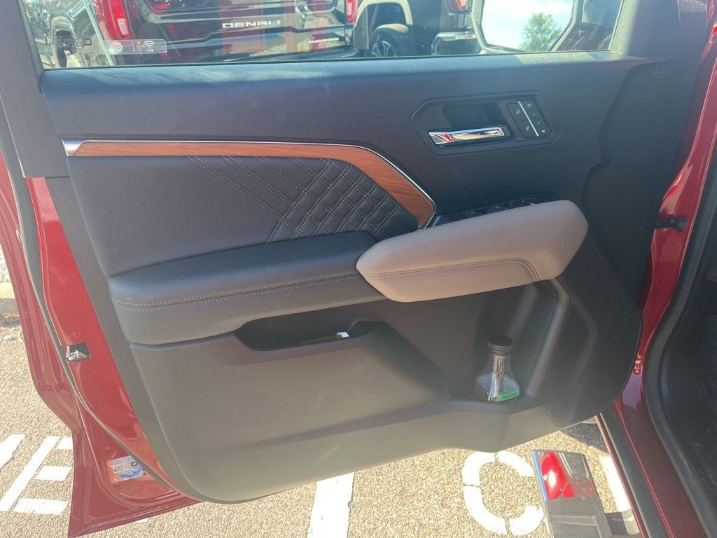 2024 GMC Canyon Denali