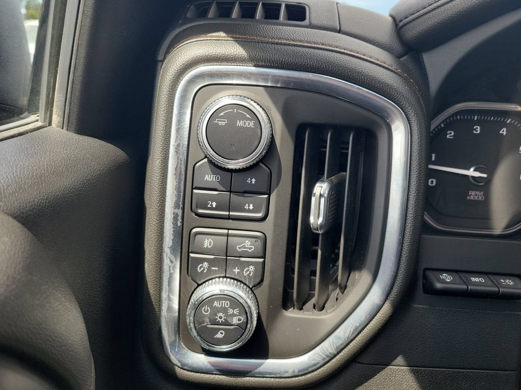 2022 GMC Sierra 1500 Limited AT4