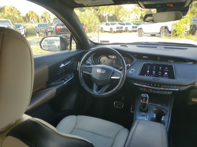 2020 Cadillac XT4 AWD Sport
