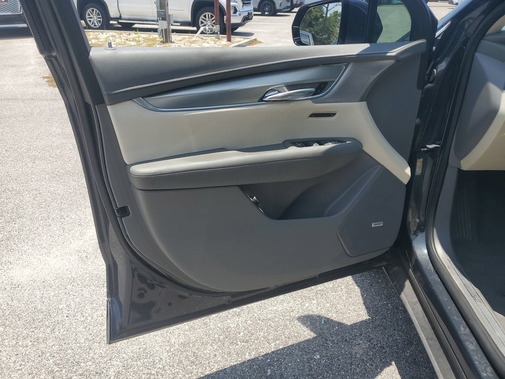 2021 Cadillac XT5 FWD Premium Luxury