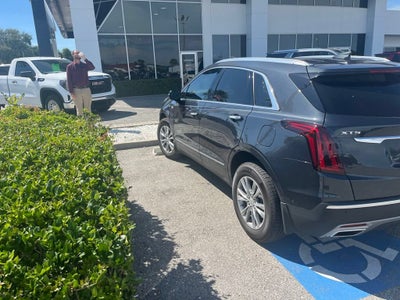 2021 Cadillac XT5 FWD Premium Luxury
