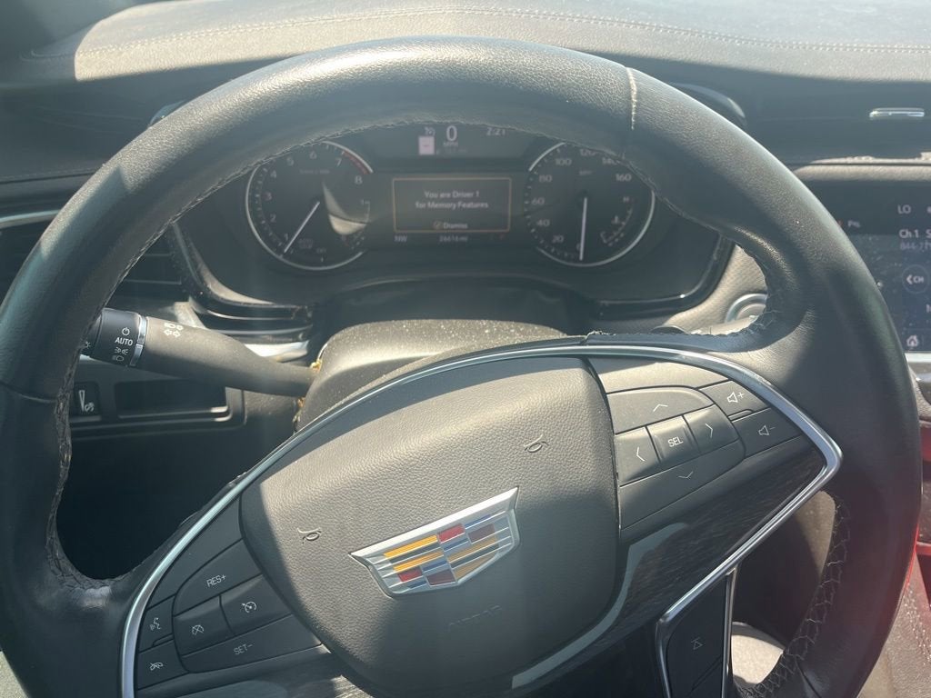 2023 Cadillac XT5 Premium Luxury