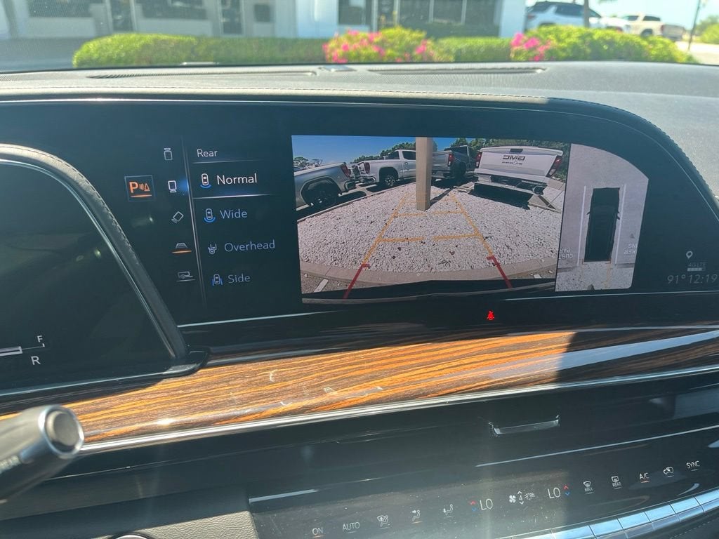 2021 Cadillac Escalade Premium Luxury