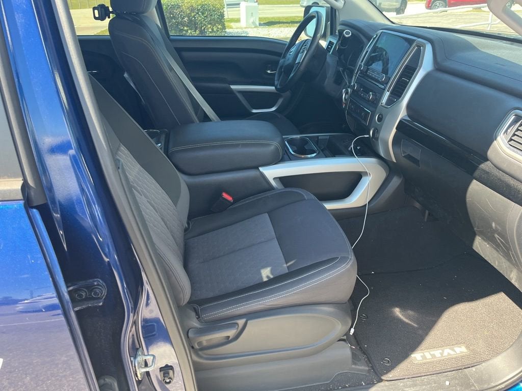 2021 Nissan Titan SV