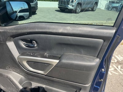 2021 Nissan Titan SV