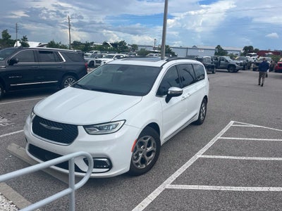 2023 Chrysler Pacifica Limited