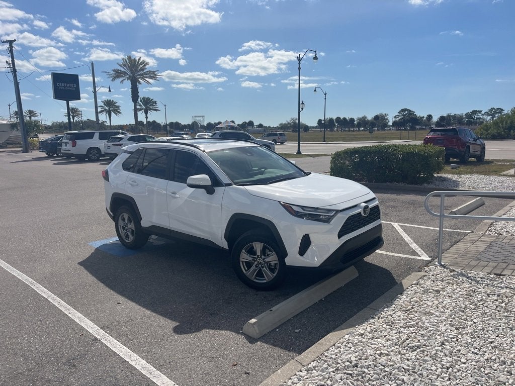 2023 Toyota RAV4 XLE