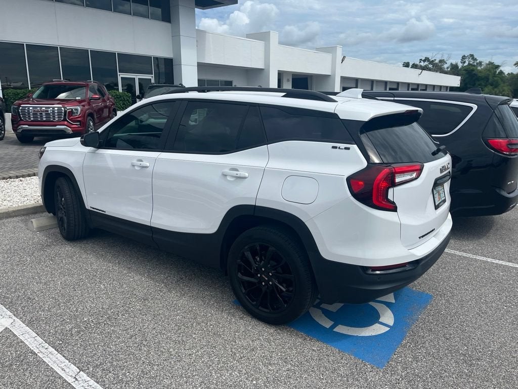2024 GMC Terrain SLE