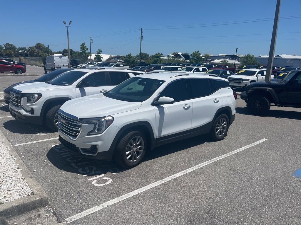 2024 GMC Terrain SLT