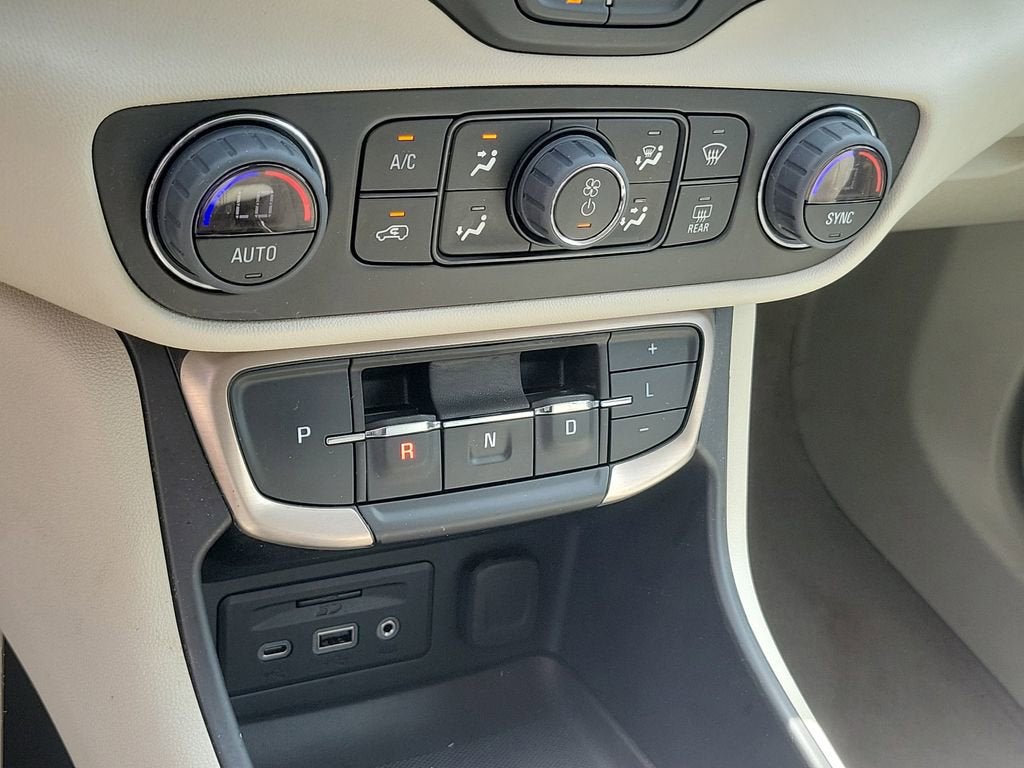 2023 GMC Terrain Denali