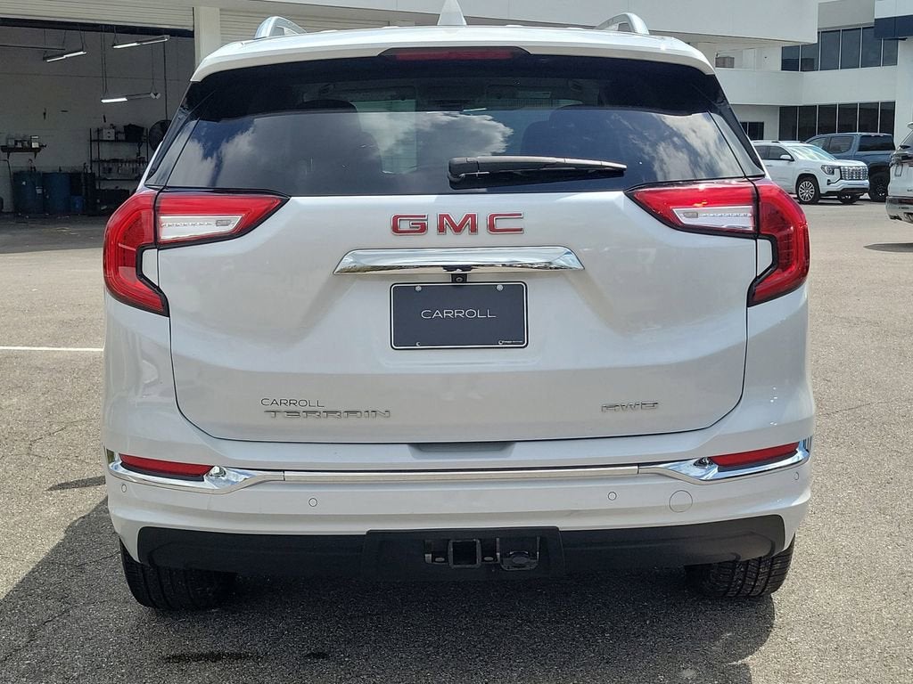 2023 GMC Terrain Denali