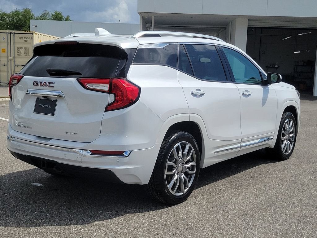 2023 GMC Terrain Denali